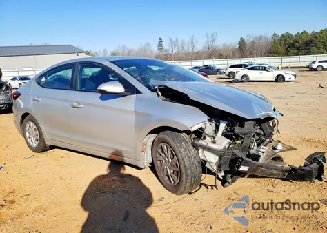 2019 Hyundai Elantra Se z USA, uszkodzony, nr VIN 5NPD74LF7KH451730